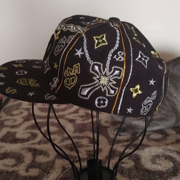 Men's snapback - Picture 2 of 4